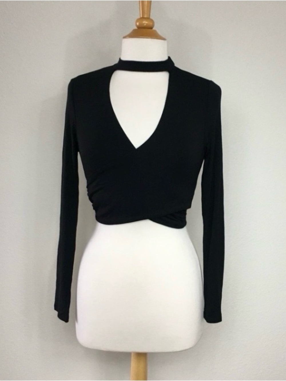 NWOT New Shelly Womens Black Faux Wrap Long Sleeve Stretch Balletcore Top Size M